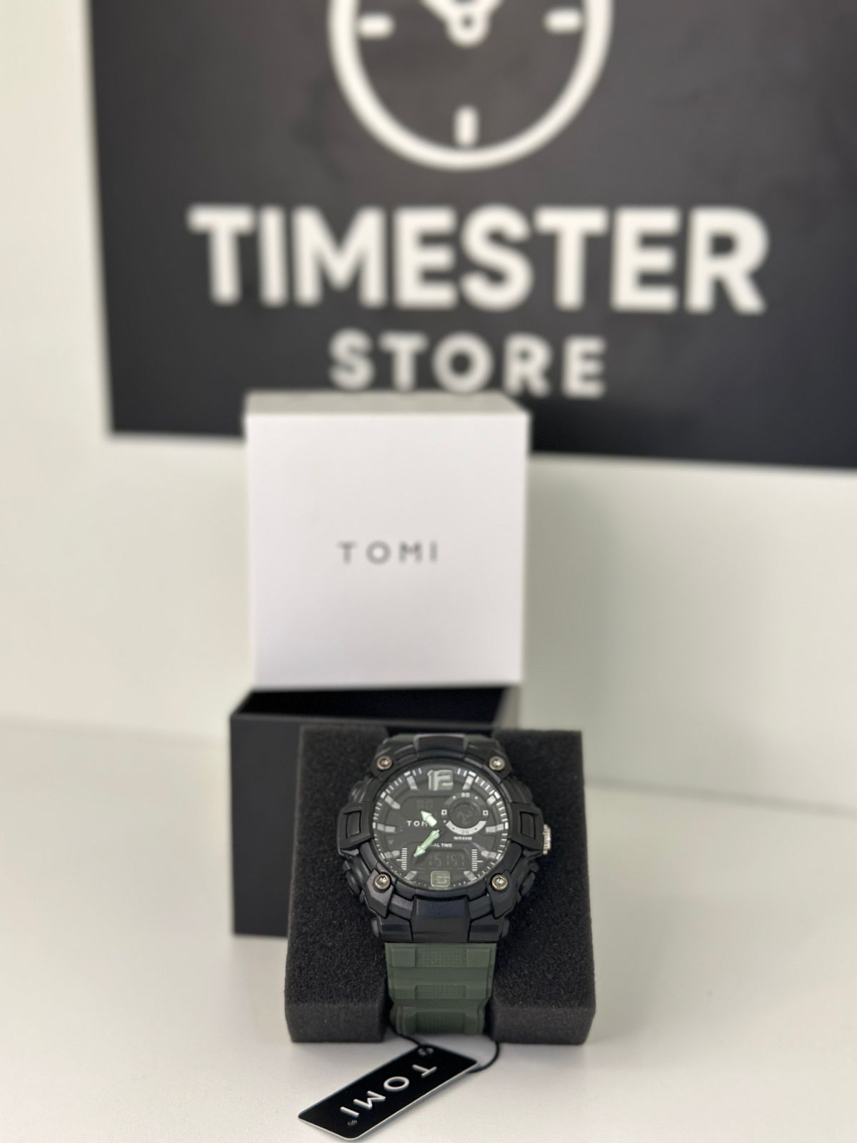 Fuscous Grey - Tomi Watch