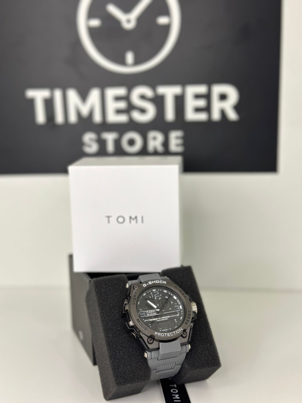 TOMI Tactical Digital-Analog Watch – Shock Resistant