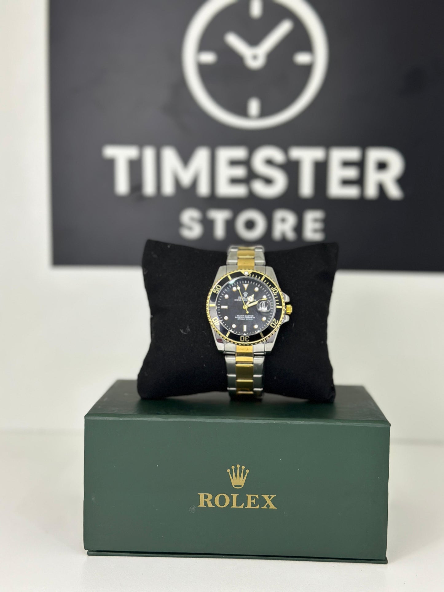 Rolex submariner silver with Jaguar rotating dial with date