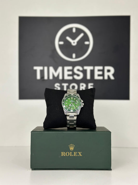 Rolex submariner silver with Racing Green rotating dial with date