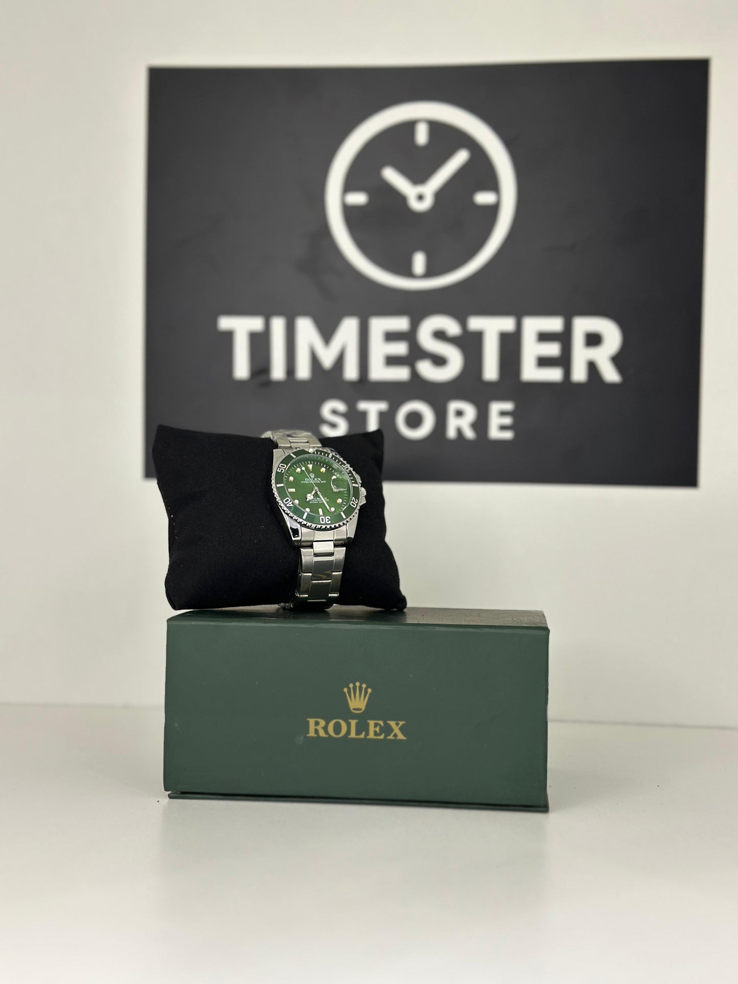 Rolex submariner silver with Racing Green rotating dial with date