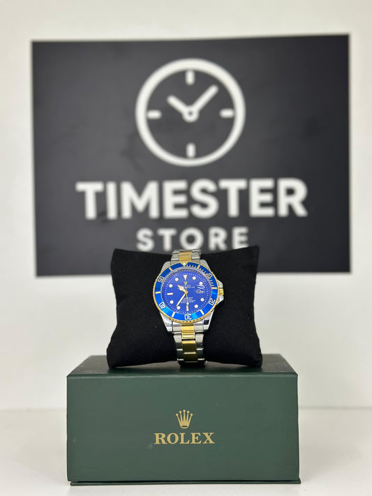 Rolex submariner silver with blue rotating dial with date